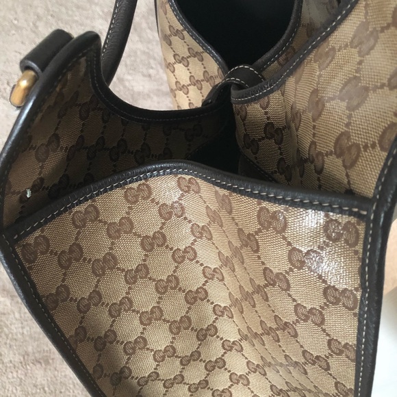 Authentic Gucci Handbag - Picture 4 of 8